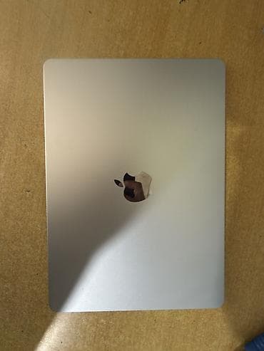 MacBook Air 13" (2025) на чипе Apple M4 Характеристики: - Экран