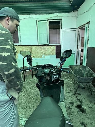 sprinter cdi: Тип скутера 150 куб. см, Бензин, Б/у — 5