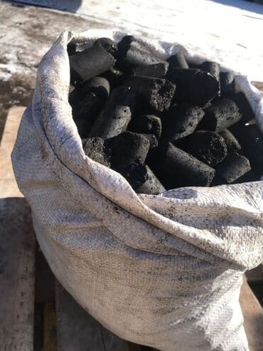 уголь рядом: Угольные брикеты, В мешках — 1