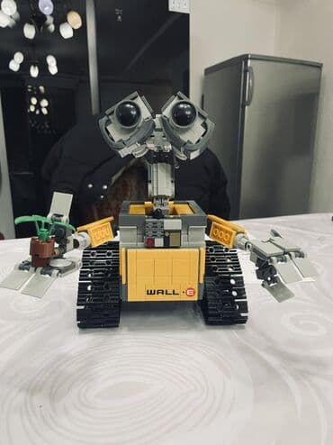 железный конструктор: Конструктор-робот WALL·E из кубиков - Детализированная модель — 4