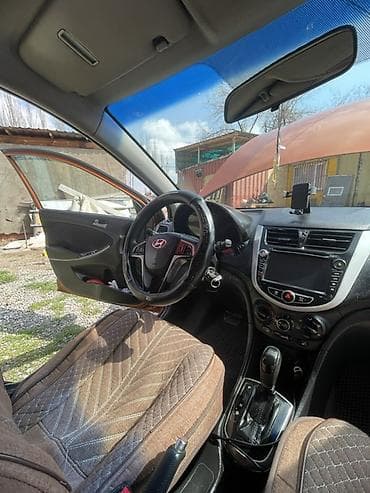 хендай солярис 2018: Hyundai Solaris: 2015 г., 1.6 л, Автомат, Газ, Седан — 8