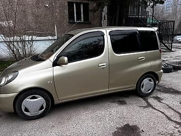 аудио касеты: Toyota Funcargo: 2000 г., 1.3 л, Автомат, Минивэн — 1