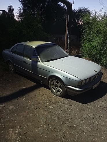 Унаа сатуу: BMW 5 series: 1991 г., 2 л, Кол менен иштөөчү, Бензин, Седан — 3
