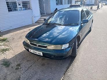 машина салон: Honda Accord: 1994 г., Автомат, Седан — 6