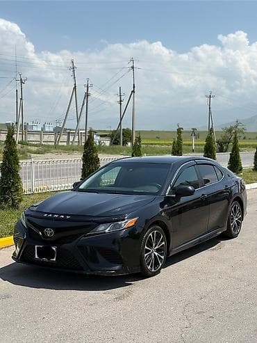 аудио техника: Toyota Camry: 2018 г., 2.5 л, Автомат, Бензин, Седан — 1