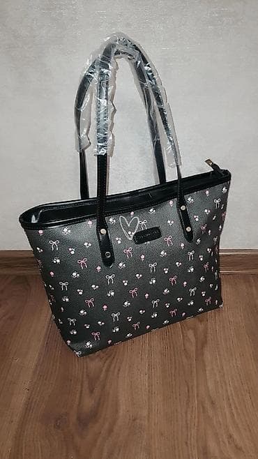 Барсетки: Женская сумка-тоут из кожзама с принтом. - Цвет: черный с мелким — 1