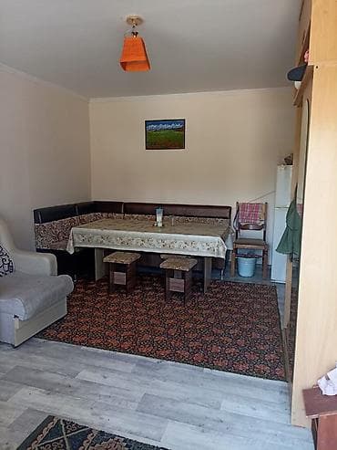 суточный квартира ош: 🏡 **Продается таунхаус в с. Бостери, Иссык-Куль** Бостери 🛏 Комнат: 2 — 2