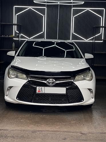 Toyota Camry: 2015 г., 2.5 л, Автомат, Бензин, Седан at lalafo.kg Toyota Camry: 2015 г., 2.5 л, Автомат, Бензин, Седан