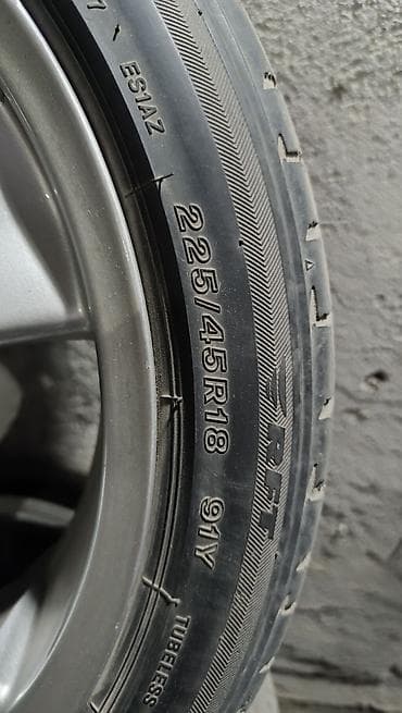 обшивки ауди: Колеса в сборе 225 / 45 / R 18, Лето, Б/у, Комплект, Легковые, Литые, отверстий - 5 — 2