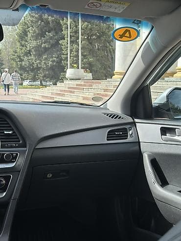 Hyundai Sonata: 2020 г., 2 л, Автомат, Газ, Седан — 9