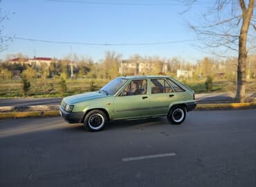 taiota runx: Toyota Corolla: 1983 г., 1.5 л, Механика, Бензин, Хетчбек — 1