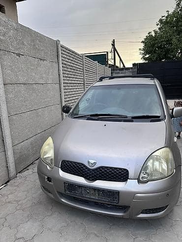 рестайл: Toyota Vitz: 2004 г., 1.3 л, Автомат, Бензин, Хэтчбэк — 1