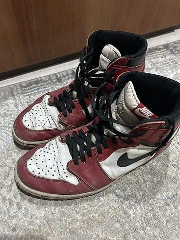 second hend: Мужские кроссовки, 44, Nike, Б/у, цвет - Красный, Бесплатная доставка, Самовывоз — 1