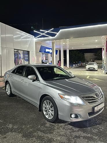 2011: Toyota Camry: 2011 г., 2.4 л, Автомат, Бензин, Седан — 3