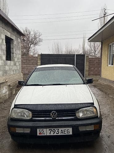 машина кузов: Volkswagen Golf: 1994 г., 1.8 л, Механика, Бензин, Хэтчбэк — 3