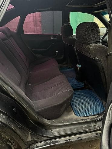 аудио усилитель: Honda Accord: 1991 г., 1.9 л, Ручные, Бензин, Седан — 5