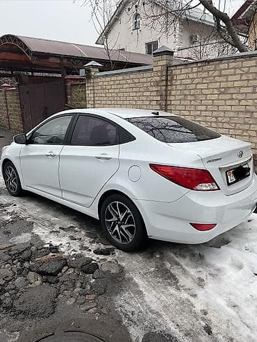 yuan plus byd: Hyundai Accent: 2019 г., 1.4 л, Вариатор, Бензин, Седан — 2