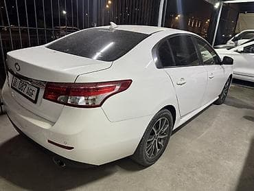 bwm e60: Samsung SM5 (седан, белый) Кузов и дизайн: - Среднеразмерный — 3