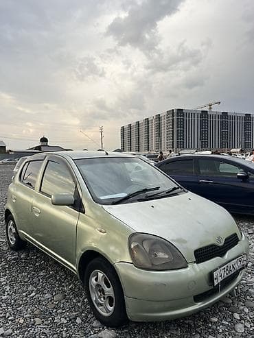 210 mers: Toyota Yaris: 2001 г., 1 л, Автомат, Бензин, Хэтчбэк — 1