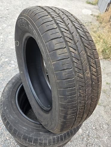 Продаю 225/60R17 Yokohama Geolandar один балон хороший остальные