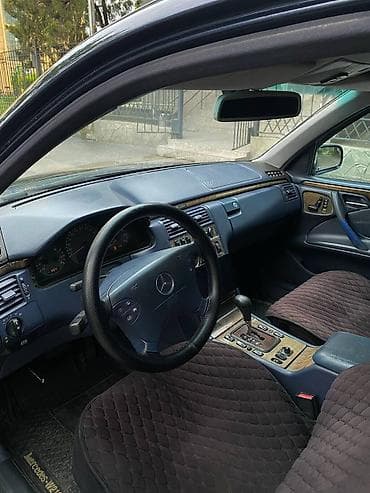 sprinter maxi: Mercedes-Benz E-Class: 1999 г., 2.4 л, Автомат, Бензин, Седан — 5
