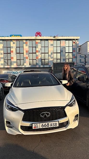 eclipse cross: Infiniti : 2018 г., 2 л, Робот, Бензин, Хэтчбэк — 1