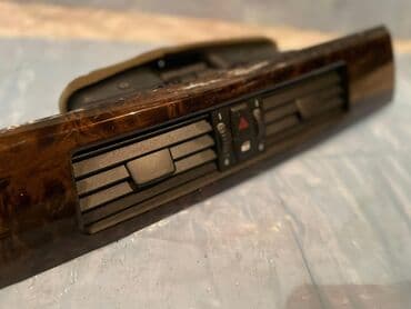 Системы освещения: BMW E60 Декоративная вставка на панель с дефлекторами Бмв е60 правый — 3