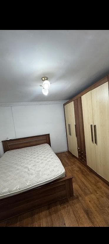 дом сдаю бишкек: 56 м², 2 комнаты, Парковка, Забор, огорожен — 5