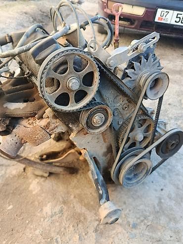 Детали двигателя и моторы в сборе: Бензиновый мотор Audi 1990 г., 1.8 л, Б/у, Оригинал, Германия — 2