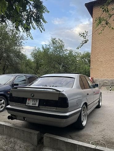 byd plus: BMW 5 series: 1991 г., 2.5 л, Механика, Бензин, Седан — 6