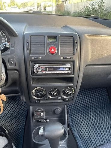 2008: Hyundai Getz: 2008 г., 1.4 л, Автомат, Бензин, Хэтчбэк — 8