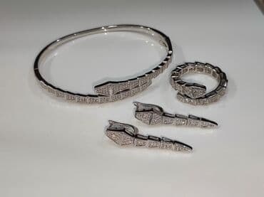 эксклюзивные свадебные пригласительные: Серебряный Набор+ Браслет Серебро 925 пробы Размеры имеются Набор — 7