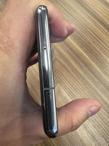 google pixel 4: Samsung Galaxy S10, 128 ГБ, цвет - Черный, 2 SIM — 4