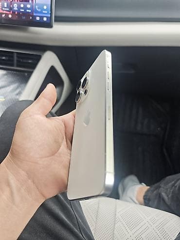 iphone 5с: IPhone 15 Pro Max, Белый — 4