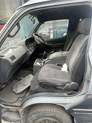 prius plus: Toyota Hiace: 1993 г., Минивэн — 3