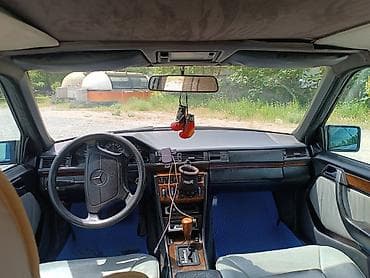 бмв м3 е30: Mercedes-Benz W124: 1992 г., 3.2 л, Автомат, Бензин, Седан — 7