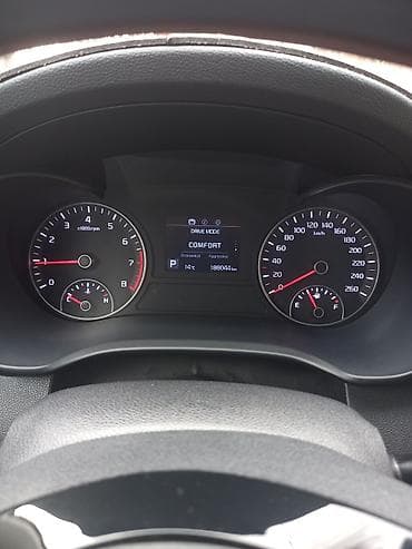 a8 d2: Kia K5: 2021 г., 2 л, Автомат, Газ, Седан — 10