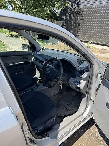 мазда кронос: Mazda Demio: 2003 г., 1.3 л, Автомат, Бензин, Хэтчбэк — 6