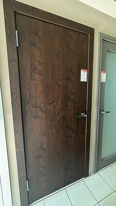 двери межкомн: Межкомнатная дверь с распашным открыванием, исполнение под тёмное — 1