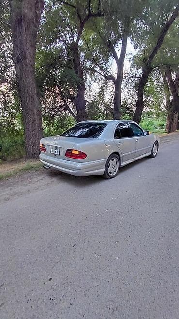 Mercedes-Benz E-Class: 2000 г., 3.2 л, Автомат, Бензин, Седан at lalafo.kg Mercedes-Benz E-Class: 2000 г., 3.2 л, Автомат, Бензин, Седан