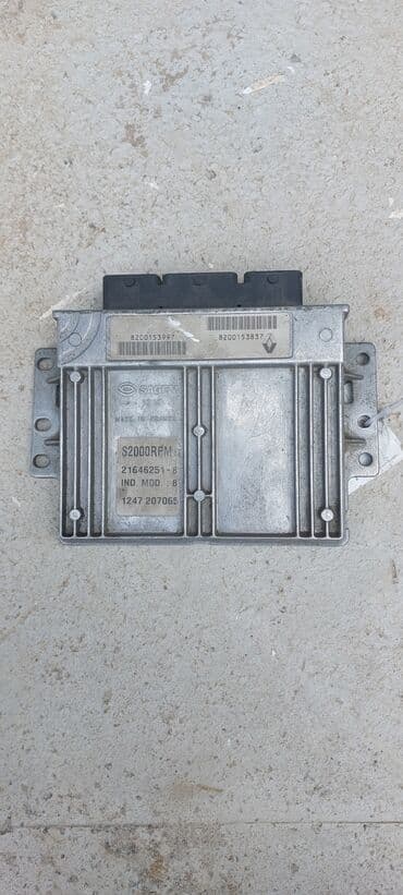 клапан рециркуляции выхлопных газов опель: Бензиновый мотор Renault 2001 г., 1.8 л, Б/у, Оригинал — 1