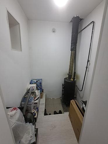 Продажа домов: Продаю дом, в районе Пишпек, часть дома как 3-х комнатная квартира в — 5