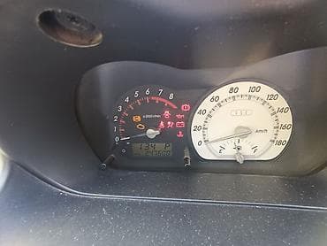деу матиз 1: Toyota Ist: 2003 г., 1.3 л, Автомат, Бензин, Хэтчбэк — 6