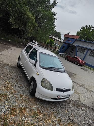 Toyota Vitz: 2000 г., 1 л, Автомат, Бензин, Хетчбек — 3