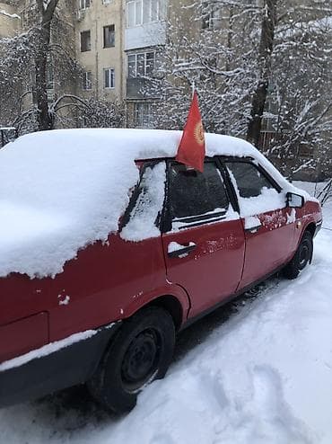 помпа на жигули: ВАЗ (ЛАДА) 21099: 1996 г., 1.5 л, Механика, Бензин, Седан — 9