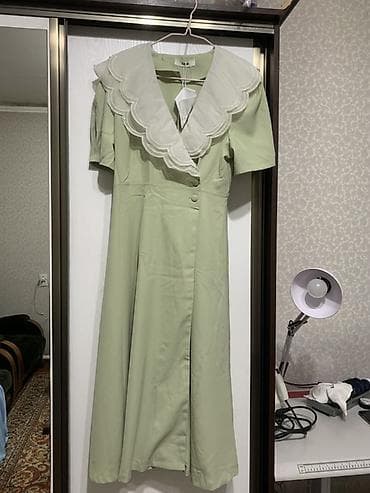 летние платье: Платье миди салатового цвета с крупным контрастным — 2