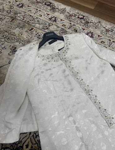 вечерний костюм: Продаю 2ку на корпоратив Состояние отличное одевали всего 2 раза — 2