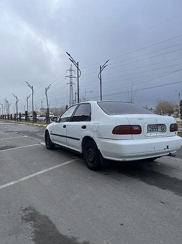 Honda Civic: 1994 г., 1.5 л, Механика, Бензин, Седан