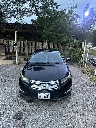 электромоил: Chevrolet Volt: 2012 г., Гибрид, Хэтчбэк — 10