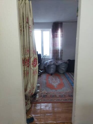 сдаю 2 комнатную квартиру на долгий срок: Сдам 2комнатную квартиру в частном доме. Есть газ, вайфай,душевая и — 2